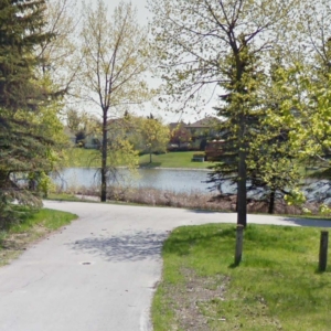 eal estate near parks in lindenwoods winnipeg